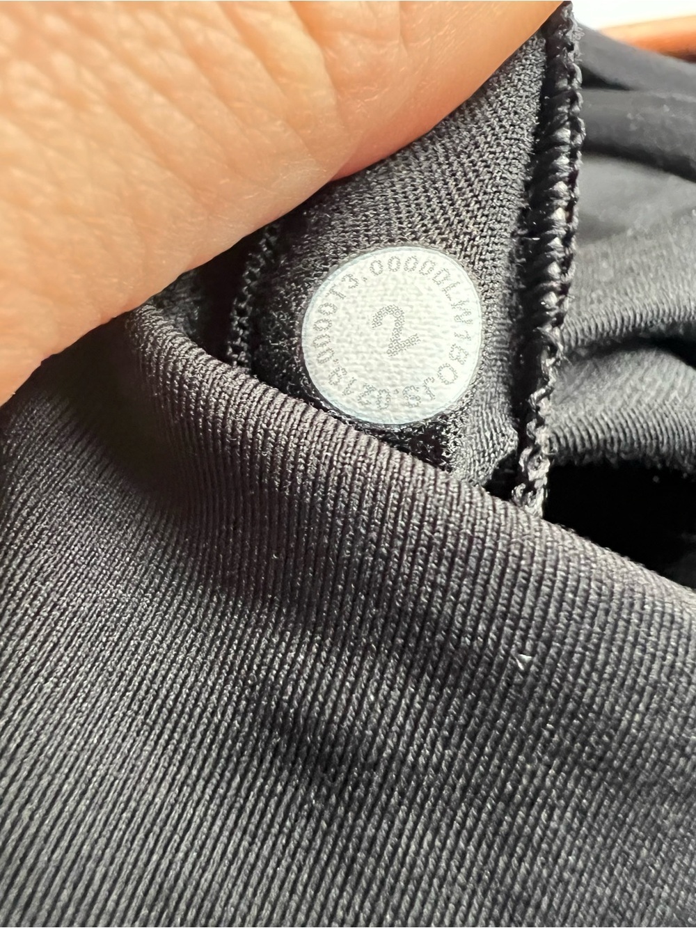 Lululemon Reenergized 2-in-1 Energy Bra Tank Black Size 2 - Picture 4 of 4